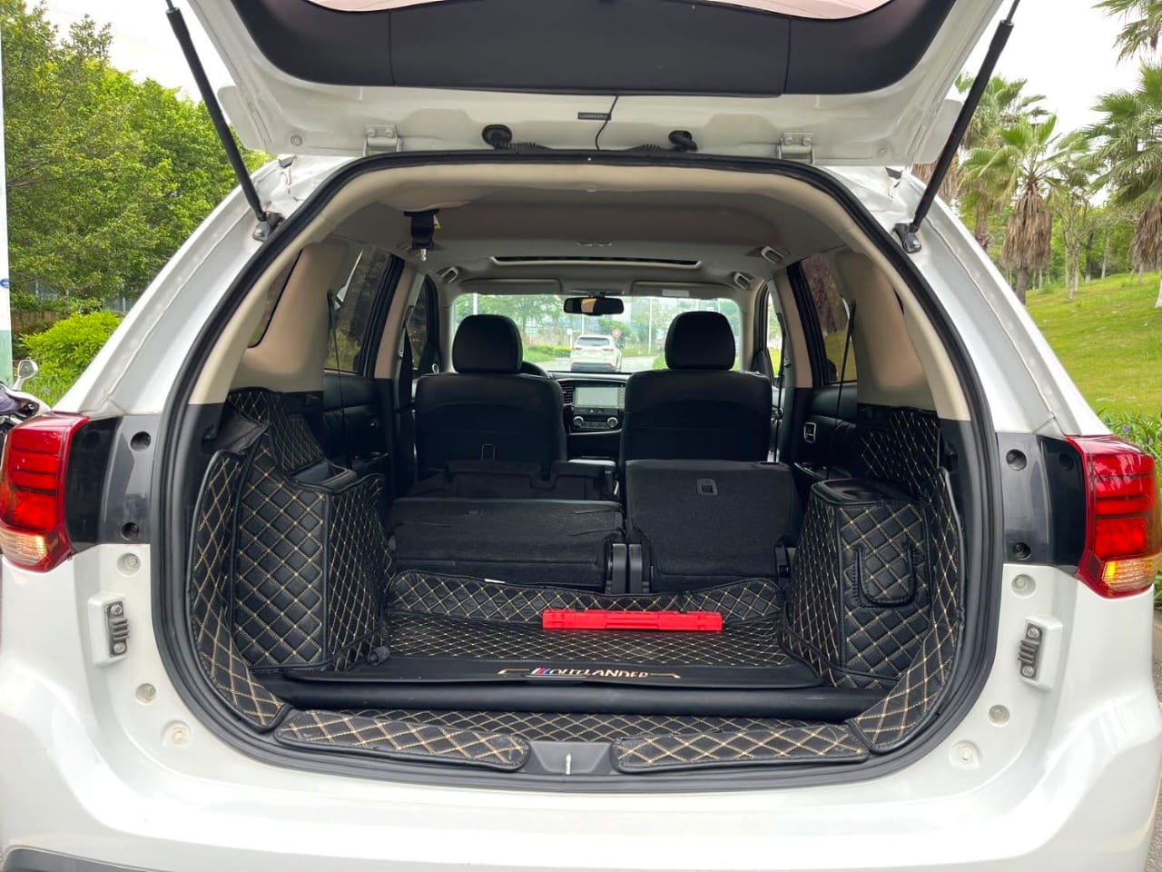 2019 Mitsubishi  Outlander 