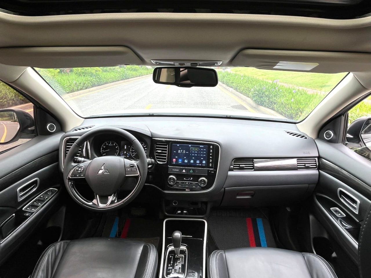 2019 Mitsubishi  Outlander 
