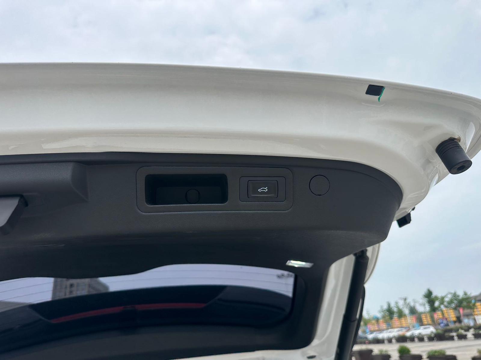 2019 BMW X1 – Premium Compact SUV