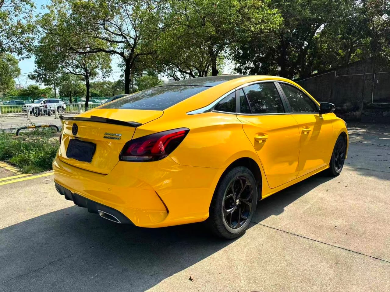 2022 MG5 180 DVVT