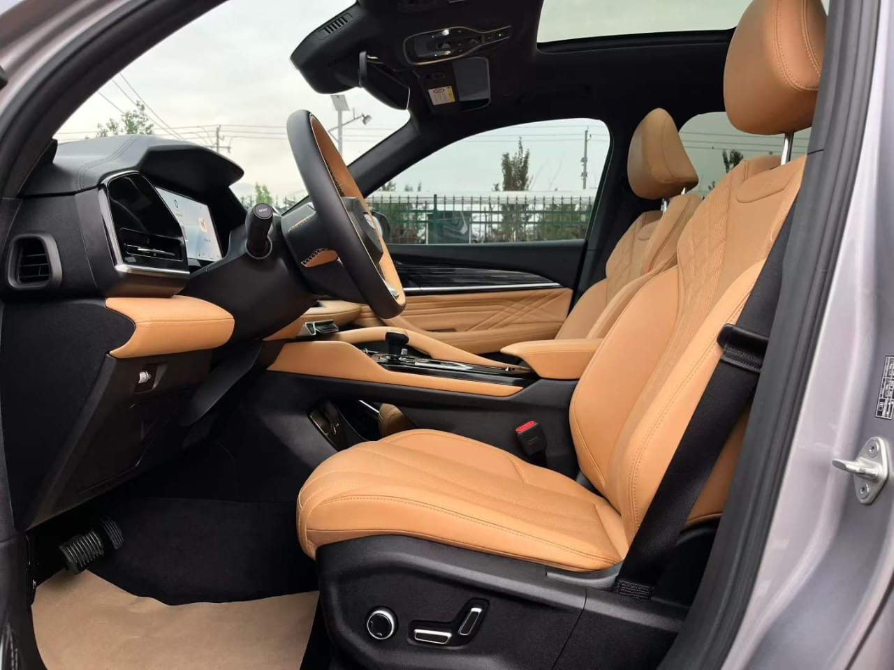 Brand New Geely Monjaro HEV (Full Option)
