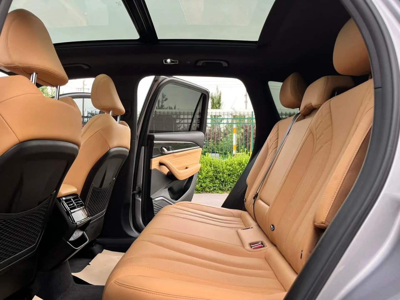 Brand New Geely Monjaro HEV (Full Option)