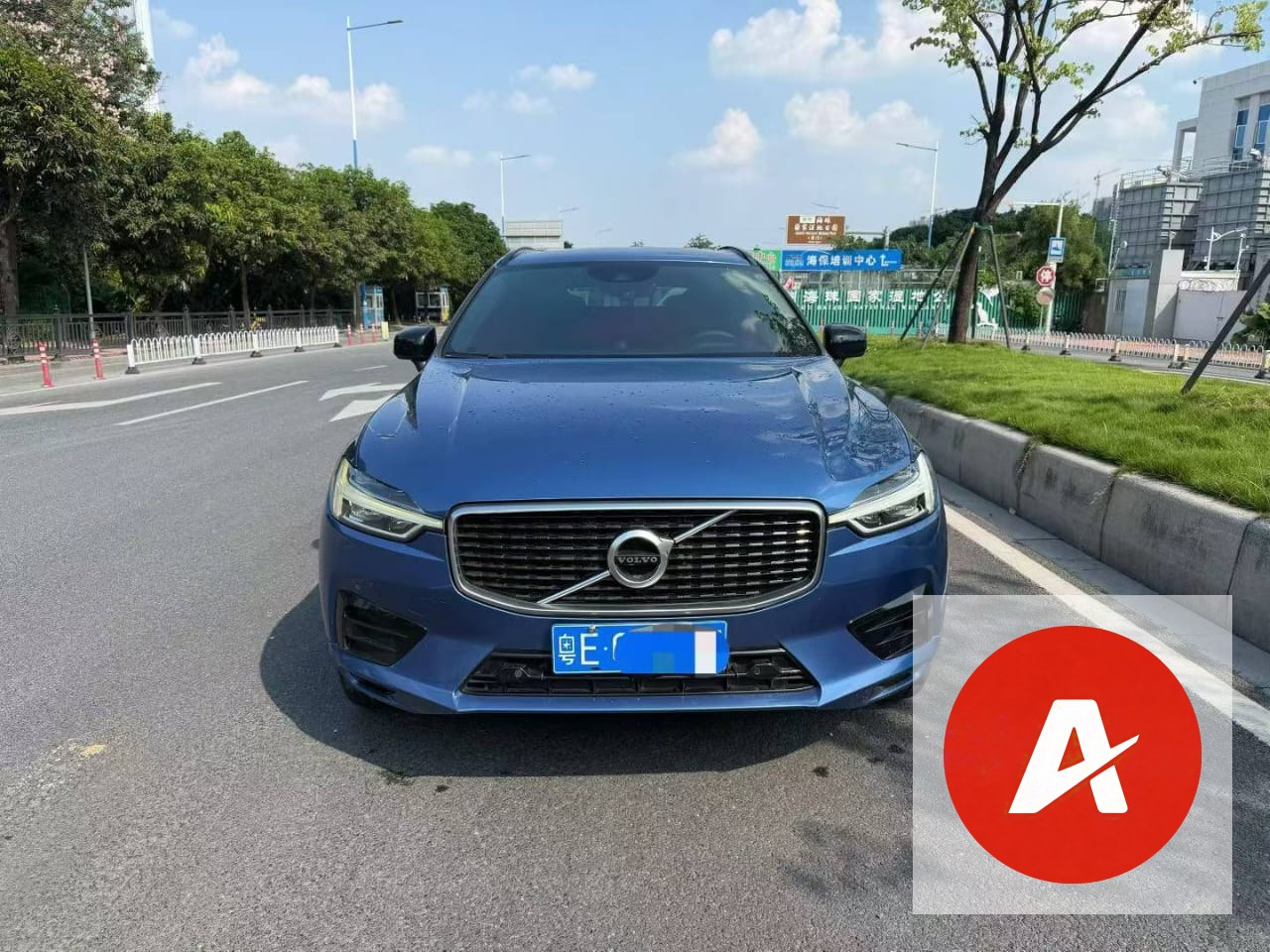 2019 Volvo XC60 T5 R-Design 2.0T 4WD