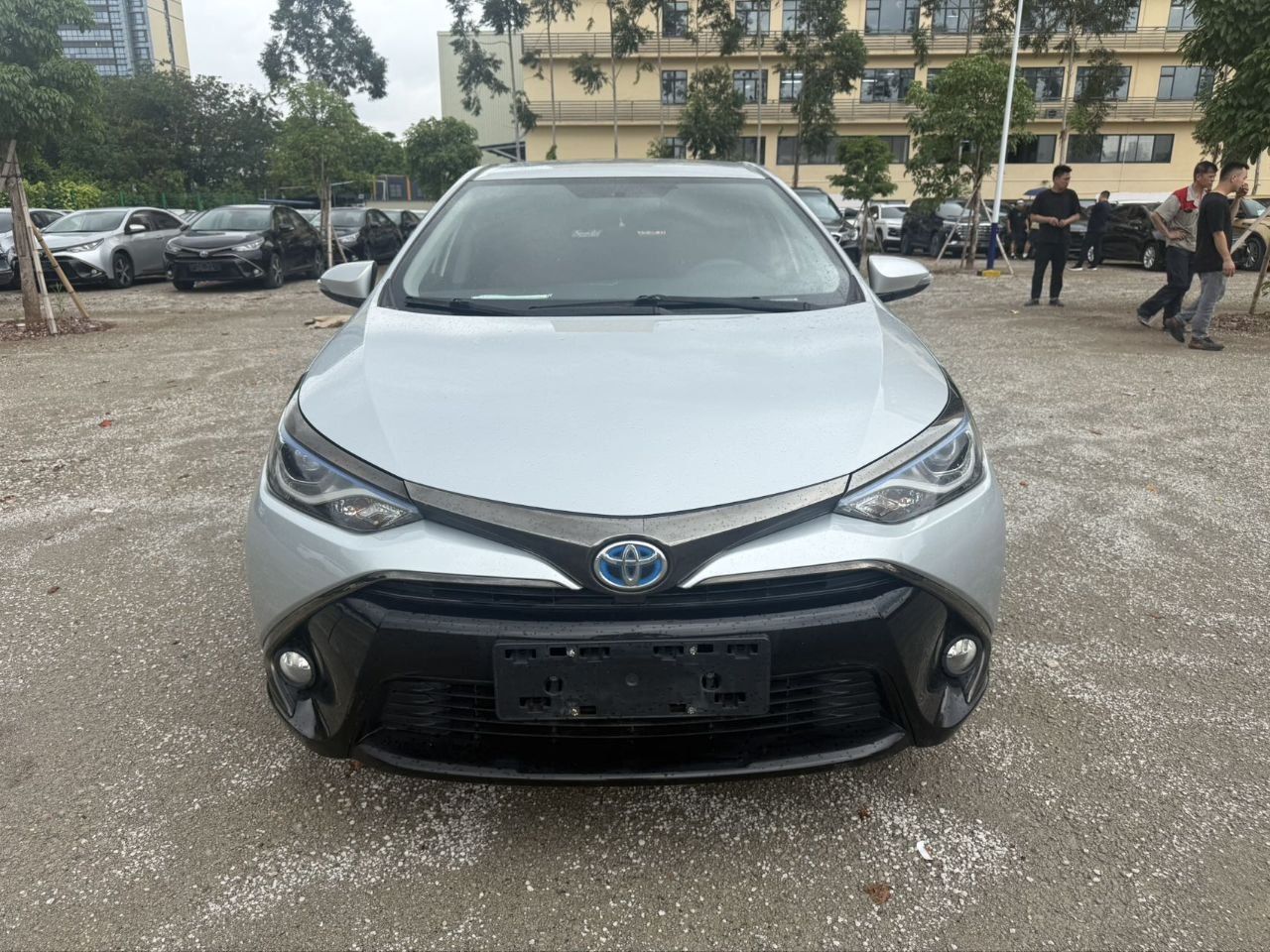 2020 Toyota Levin E+ 1.8L Plug-in Hybrid – Fuel-Efficient Sedan